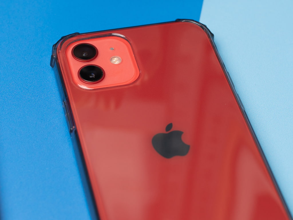 Ochranný kryt s vyztuženými hranami na iPhone 12, iPhone 12 Pro - Černý 3